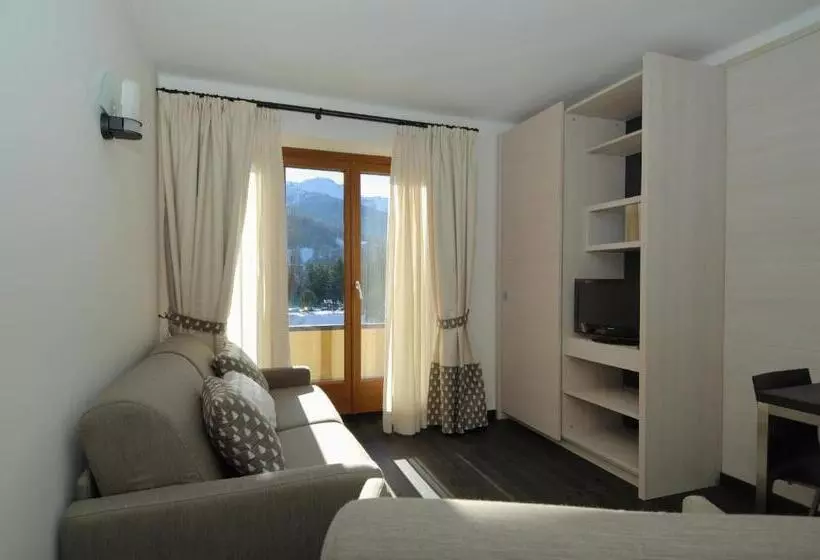 בית מלון כפרי Bucaneve