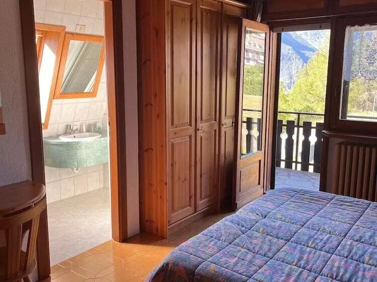 בית מלון כפרי Des Amis