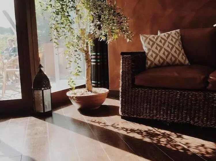 Отель La Chaumette