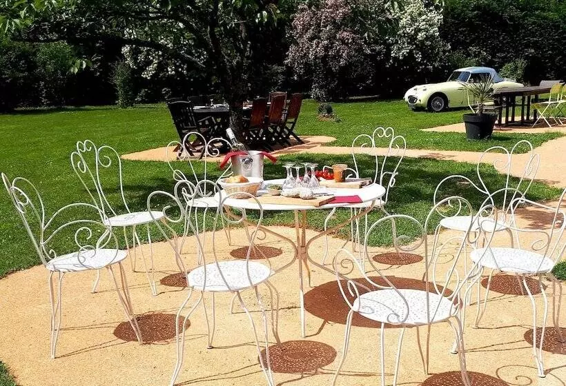 בית מלון כפרי Le Mont Brouilly