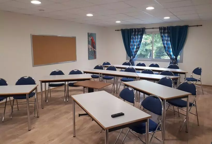 בית מלון כפרי Le Mont Brouilly