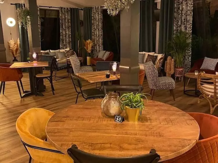 בית מלון כפרי Le Mont Brouilly