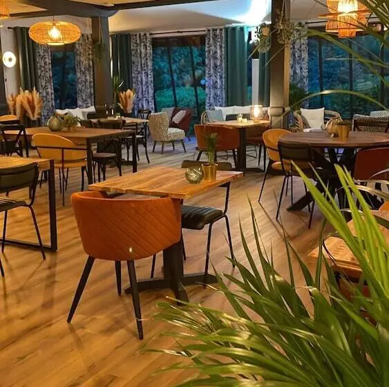 בית מלון כפרי Le Mont Brouilly