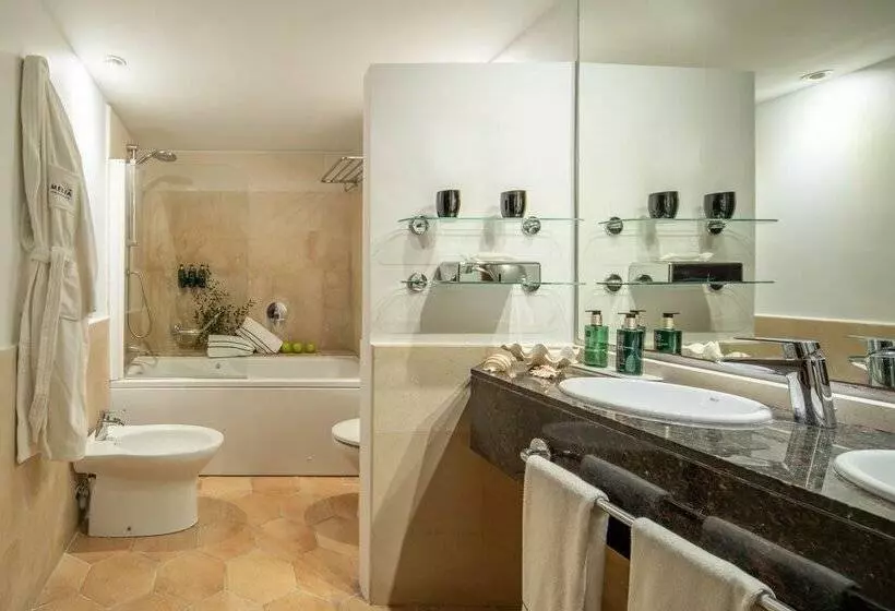 Отель Melia Cala D Or Boutique