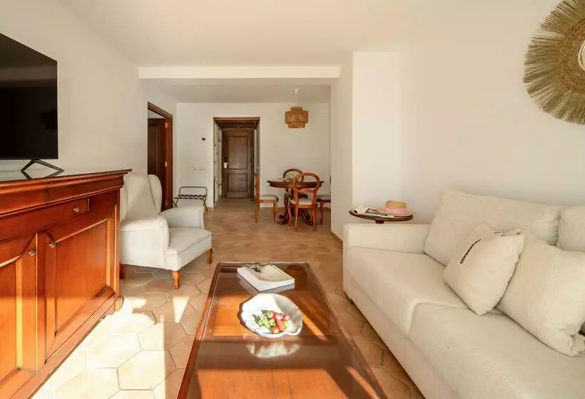 Отель Melia Cala D Or Boutique