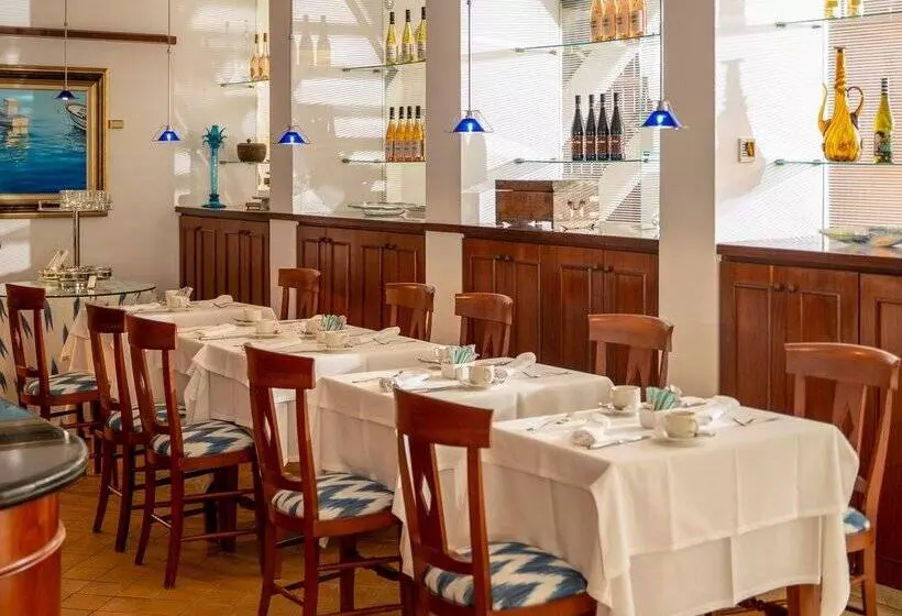 Отель Melia Cala D Or Boutique