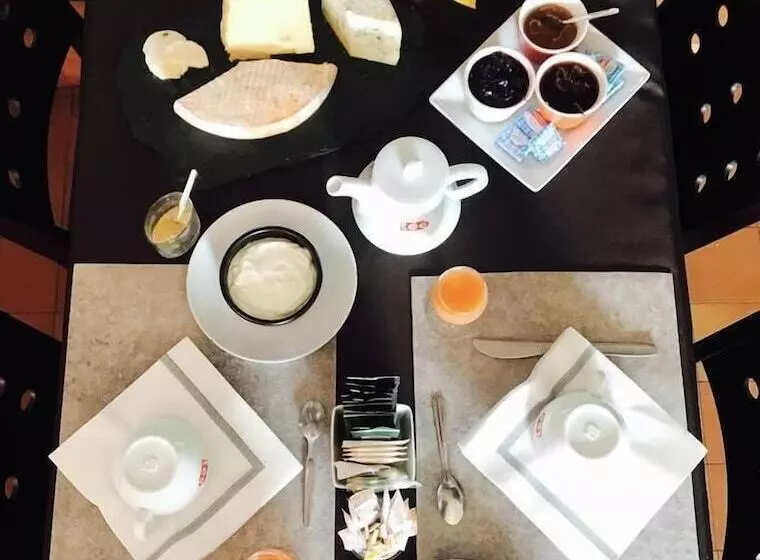 ホテル Restaurant Les Planottes