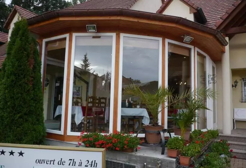 هتل Hôtel Sud Alsace