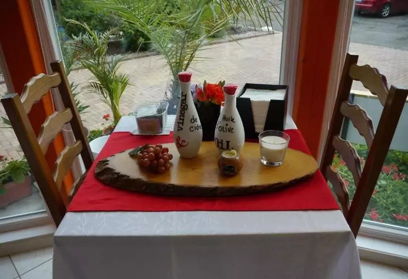 هتل Hôtel Sud Alsace