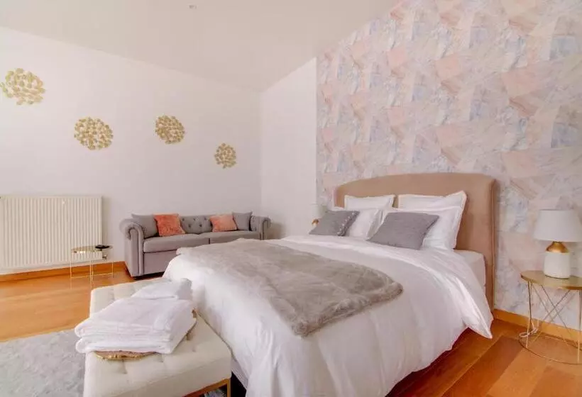 Aamiaismajoitus (B&B) Maison D Hotes La Villa Des Ducs Barleduc