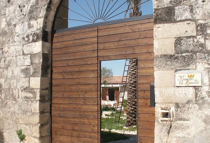 Bed and Breakfast Masseria Dei 12 Granai