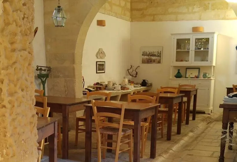 Aamiaismajoitus (B&B) Masseria Dei 12 Granai