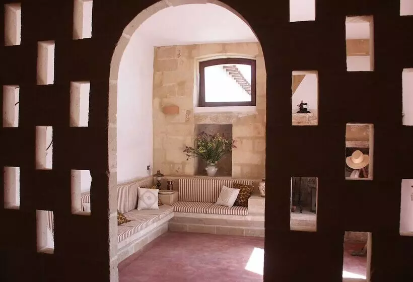 Aamiaismajoitus (B&B) Masseria Dei 12 Granai