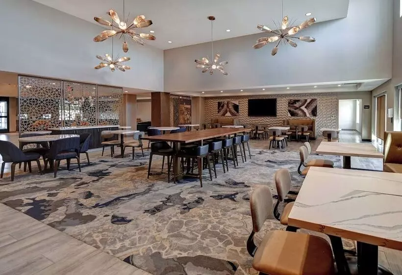ホテル Fairfield Inn & Suites Las Vegas Airport South
