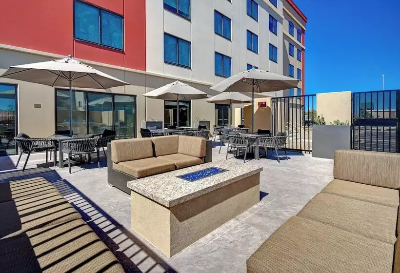 ホテル Fairfield Inn & Suites Las Vegas Airport South