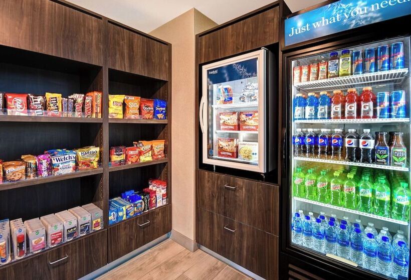 فندق Fairfield Inn & Suites Las Vegas Airport South