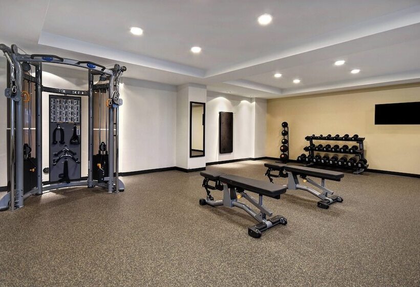 فندق Fairfield Inn & Suites Las Vegas Airport South