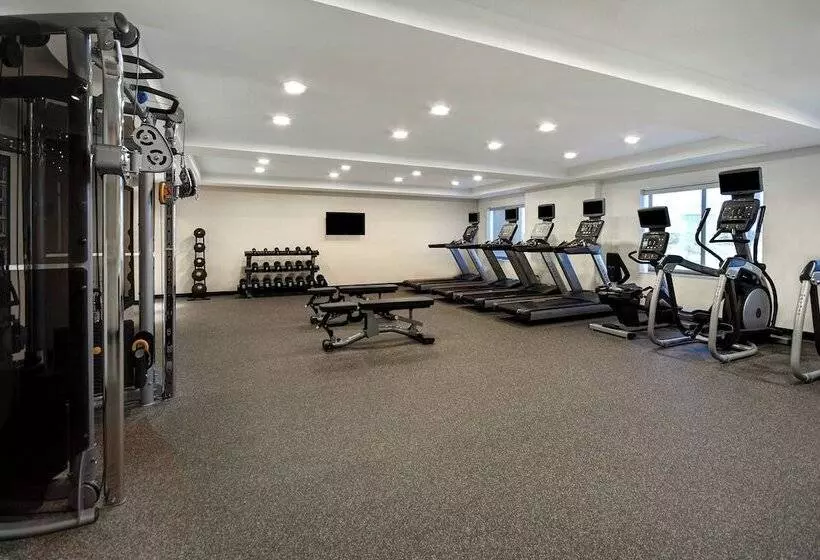 ホテル Fairfield Inn & Suites Las Vegas Airport South