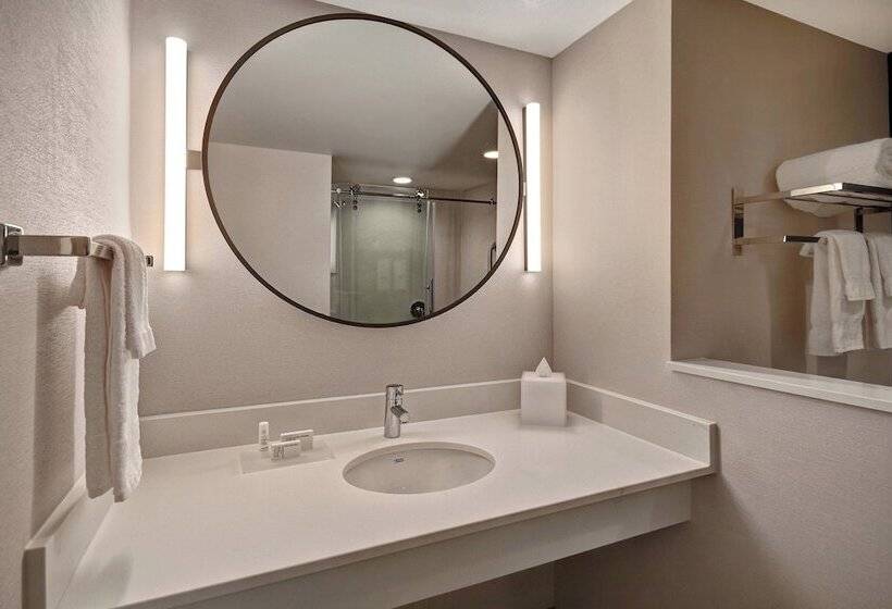 فندق Fairfield Inn & Suites Las Vegas Airport South