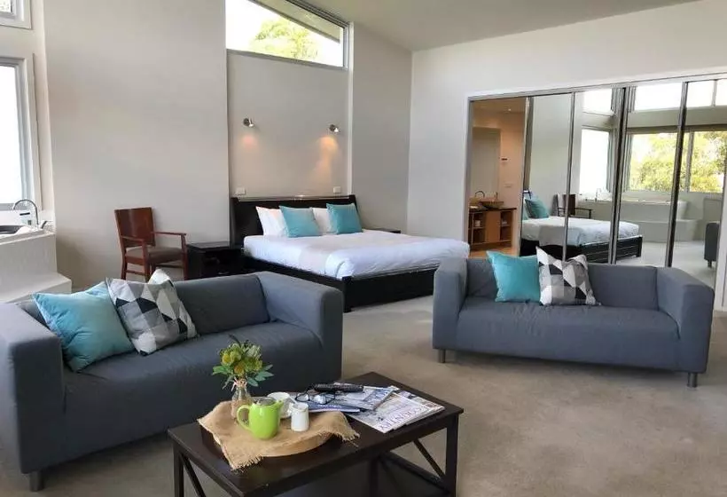 Macedon Ranges Hotel & Spa