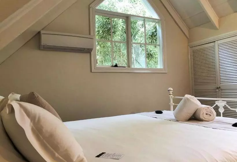 Macedon Ranges Hotel & Spa