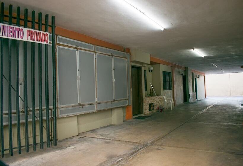 Suites Del Sol Hotel & Apartments