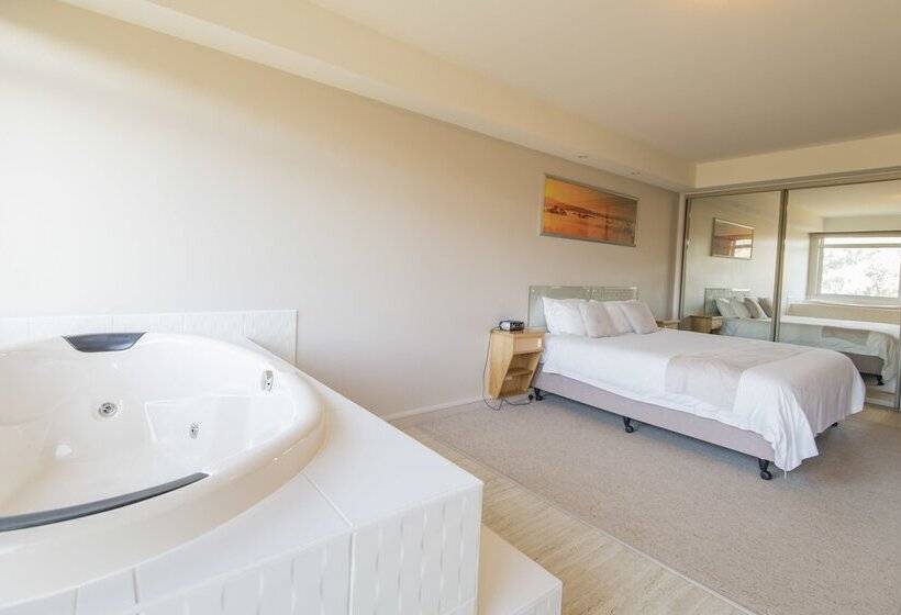 Macedon Ranges Hotel & Spa