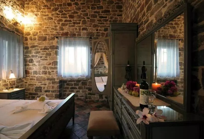 Majatalo Palaeopoli Villas