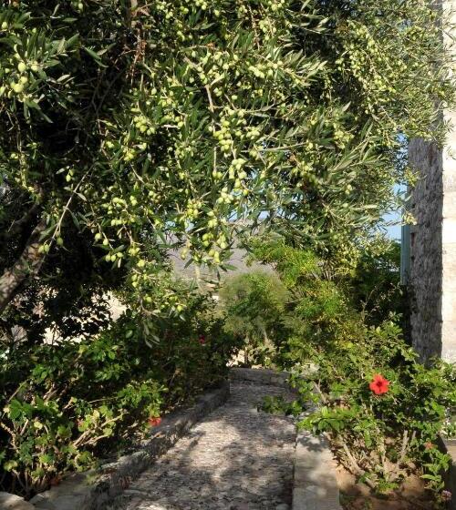 פנסיון Palaeopoli Villas