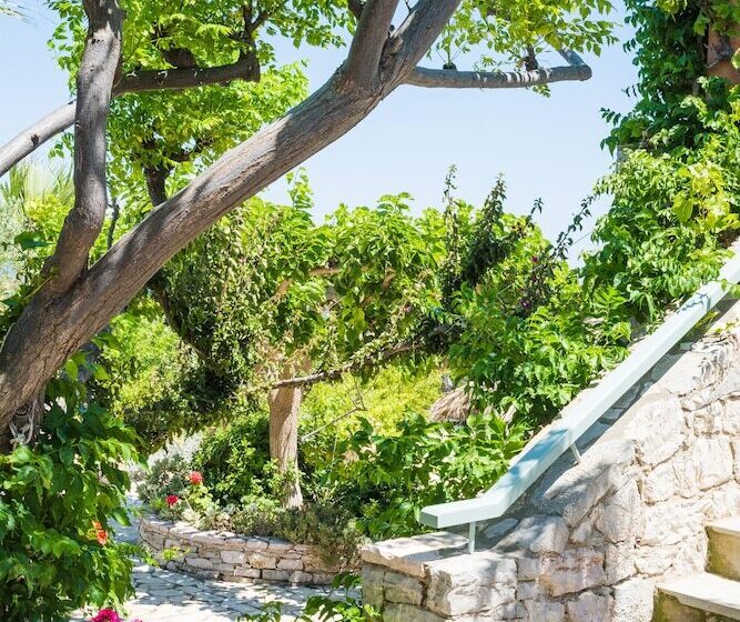 פנסיון Palaeopoli Villas