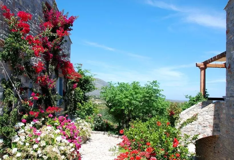 Majatalo Palaeopoli Villas