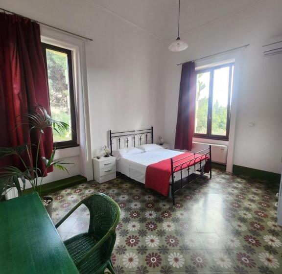 تختخواب و صبحانه Dimora Liberty