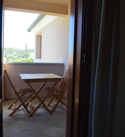 ベッドアンドブレックファースト Guest Rooms Affittacamere