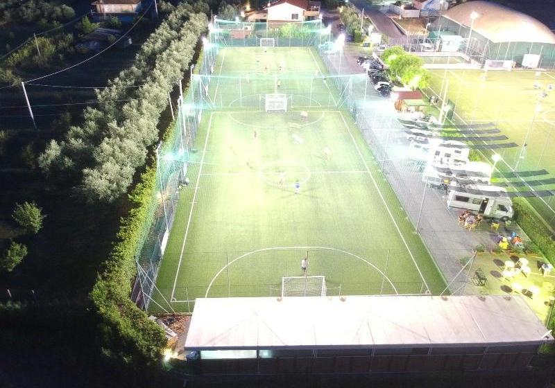 ベッドアンドブレックファースト Royal Sporting Club