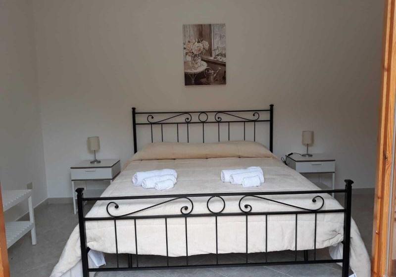 ベッドアンドブレックファースト Royal Sporting Club