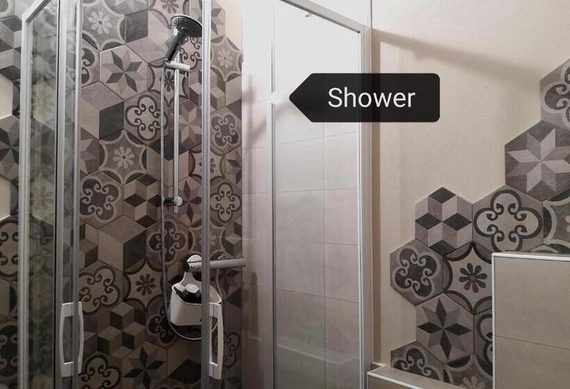 تختخواب و صبحانه Tetto Alle Rondini