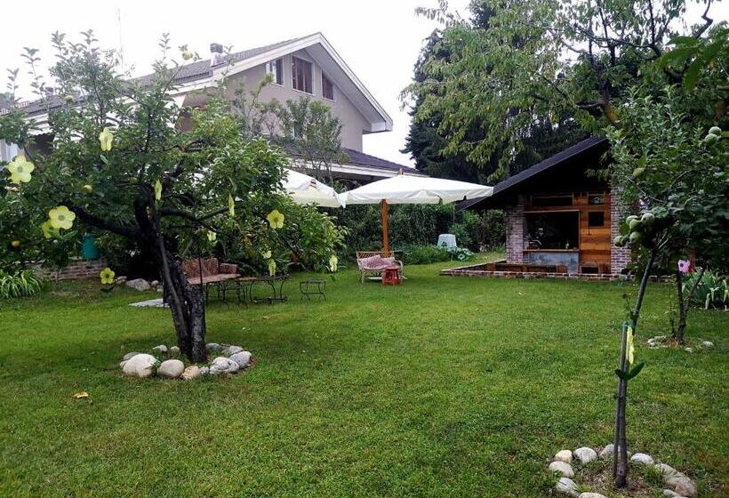 تختخواب و صبحانه Tetto Alle Rondini