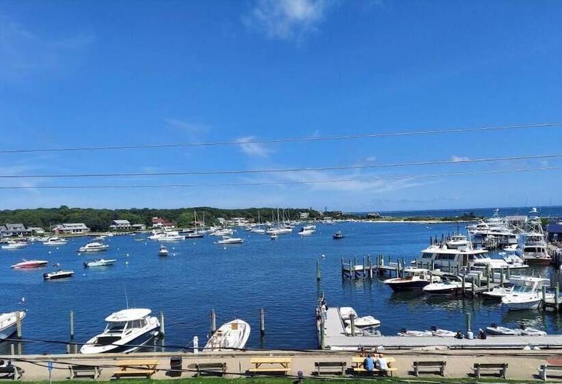 客栈 The Attleboro House