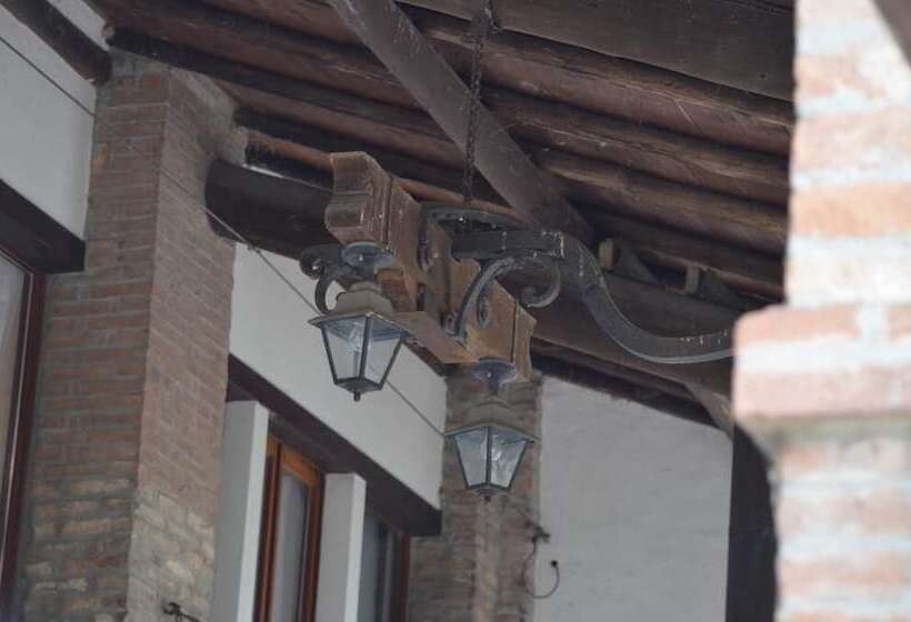 فندق ريفى Agriturismo Cipolli E Podò Corte Carlini