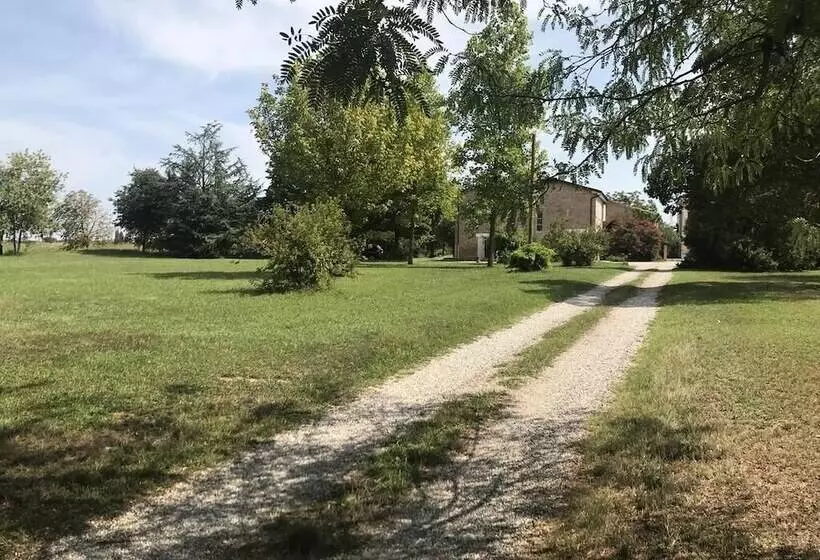 田舎風ホテル Agriturismo Cipolli E Podò Corte Carlini