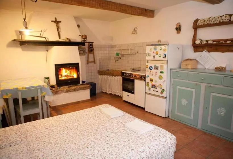 Maaseutuhotelli Agriturismo Malga Riondera