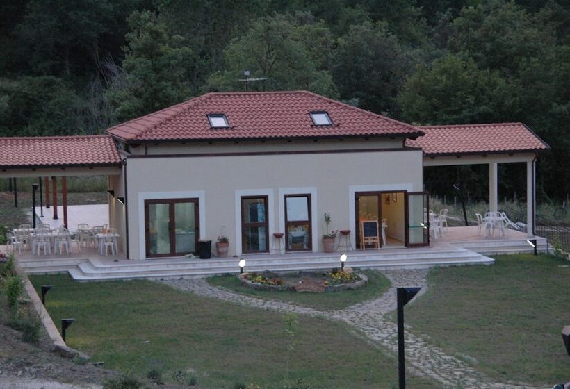 בית מלון כפרי Santa Pigna Country House