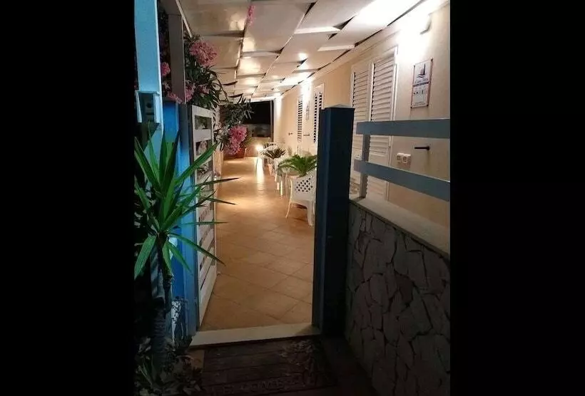 Aamiaismajoitus (B&B) A Casa Di Vera