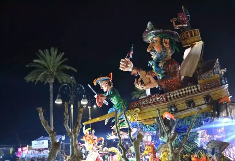 Aamiaismajoitus (B&B) Agorà Panoramic Rooms