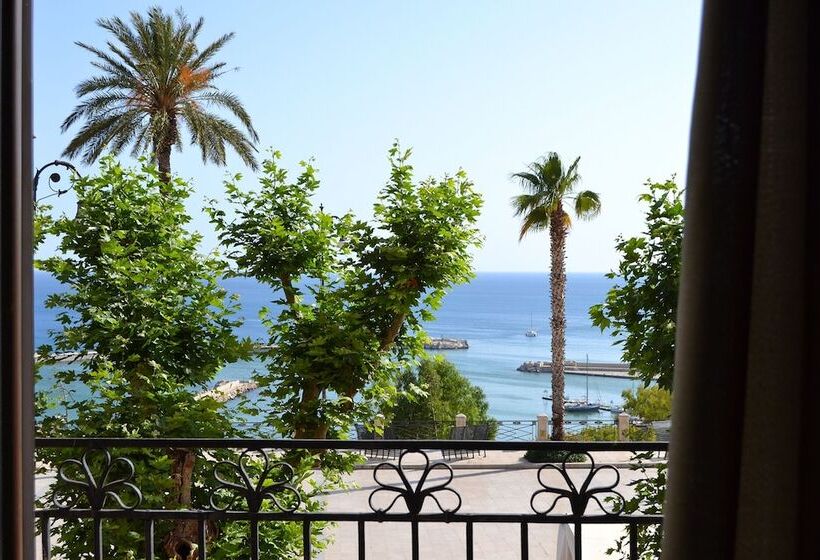 Bed and Breakfast Agorà Panoramic Rooms