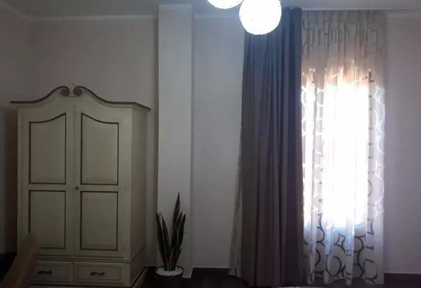 Aamiaismajoitus (B&B) Casale Degli Ulivi