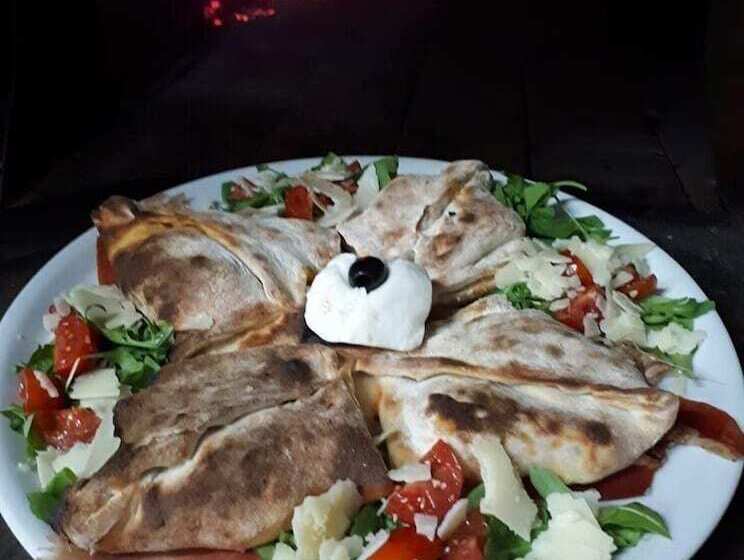 مبيت وإفطار Casale Degli Ulivi