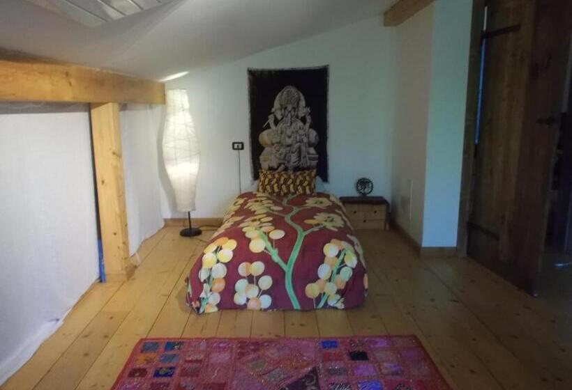 مبيت وإفطار Gingerbread Home