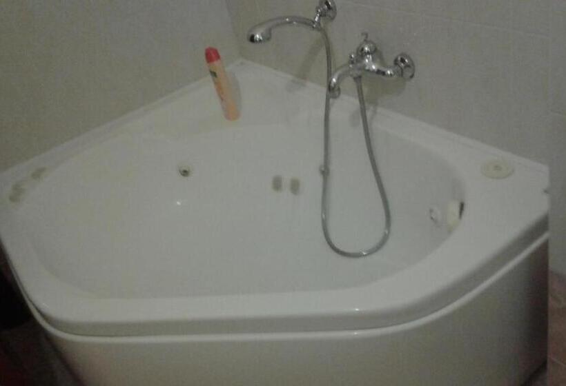 تختخواب و صبحانه Le Palme