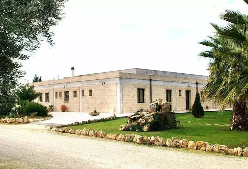Aamiaismajoitus (B&B) Tenuta Santrifone